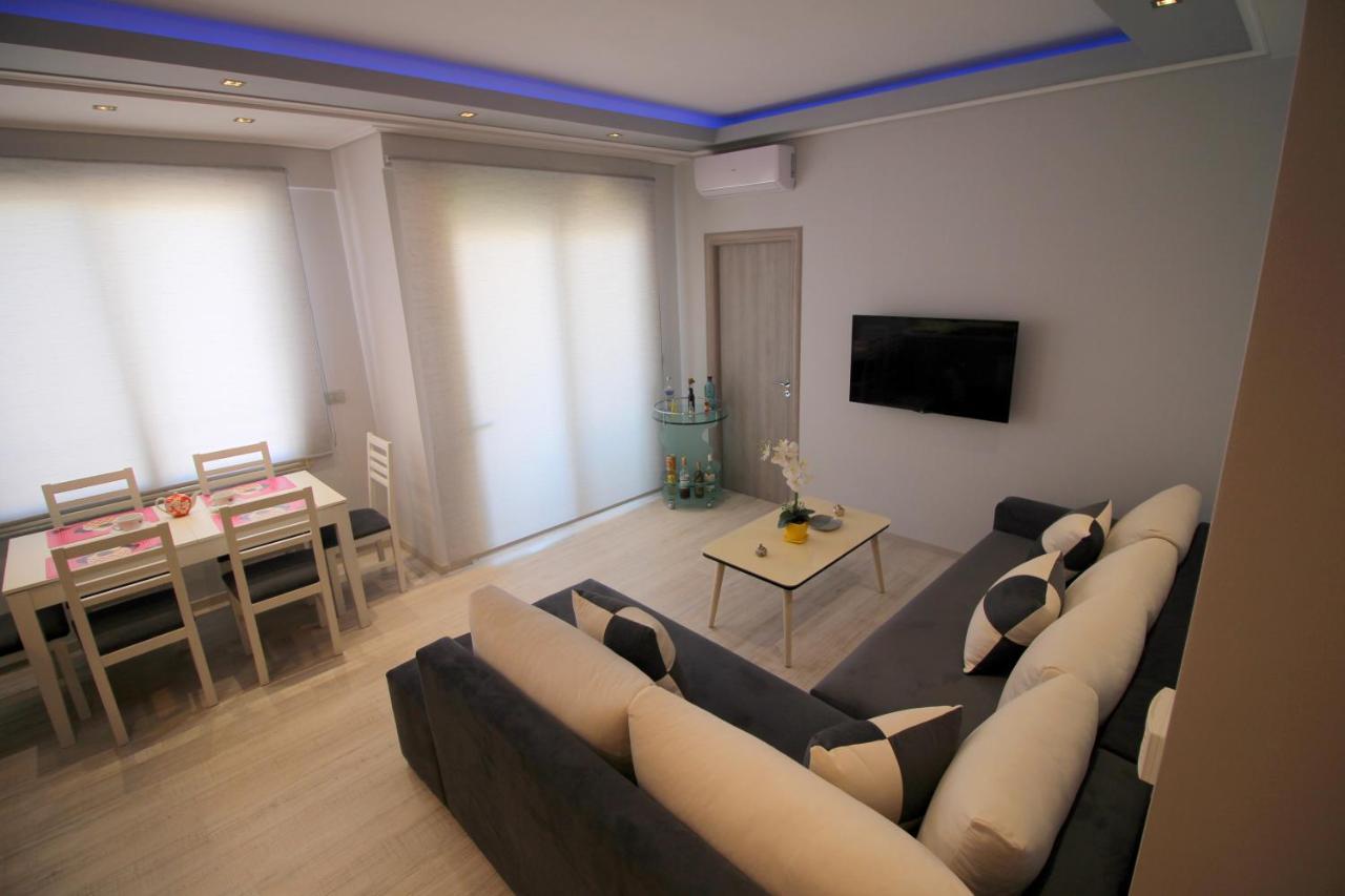 Luxury Seafront Apartments Sarandë Eksteriør bilde