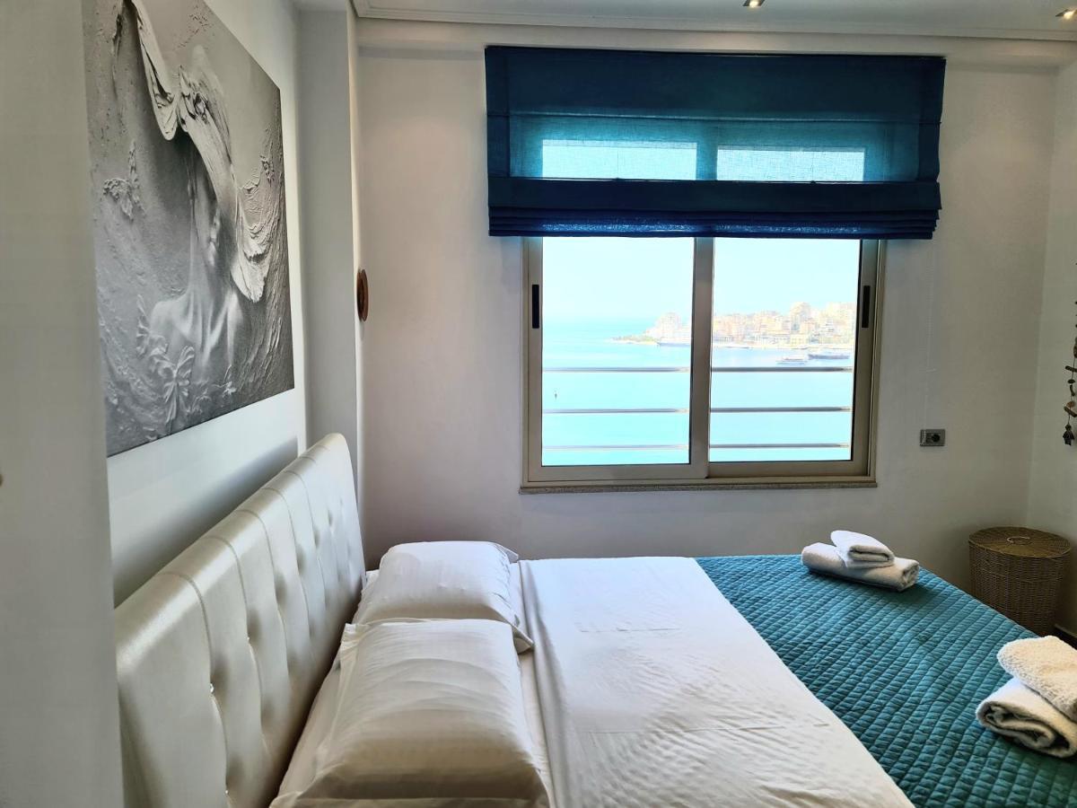 Luxury Seafront Apartments Sarandë Eksteriør bilde